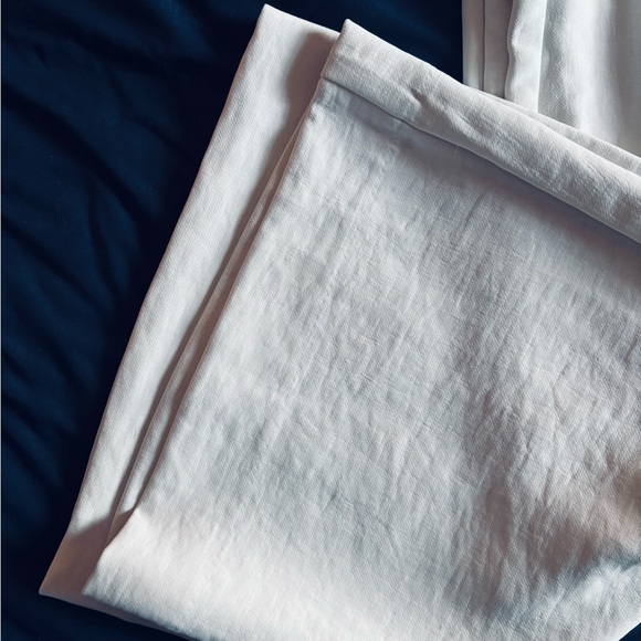 Abercrombie Wide Leg Dress Pant - 00S 
White/Cream - Picture 10 of 10